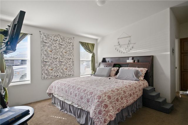 2404 S Knight Creek Road, Kingman, AZ 86401