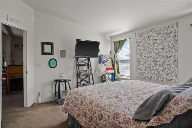 2404 S Knight Creek Road, Kingman, AZ 86401