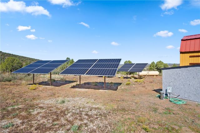 2404 S Knight Creek Road, Kingman, AZ 86401