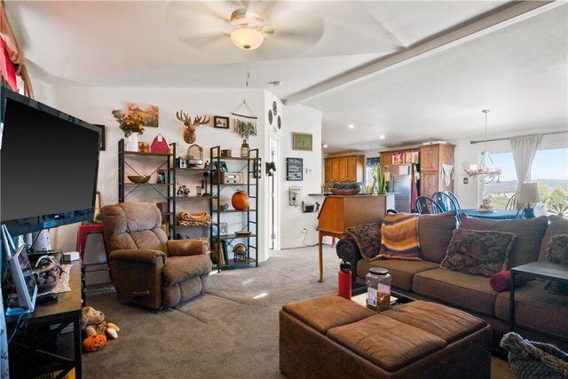 2404 S Knight Creek Road, Kingman, AZ 86401