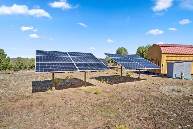 2404 S Knight Creek Road, Kingman, AZ 86401