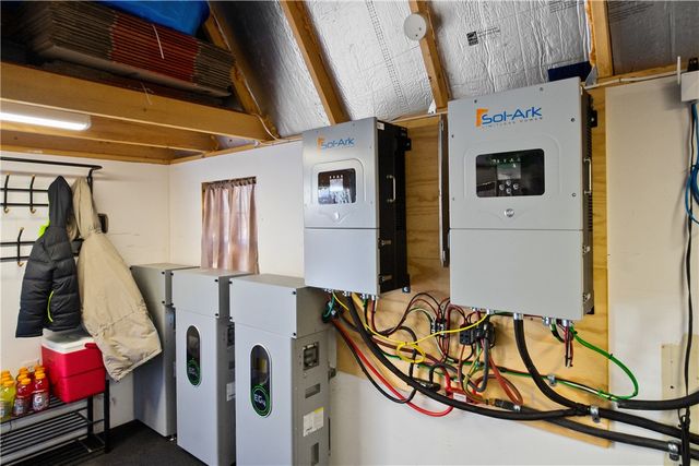 2404 S Knight Creek Road, Kingman, AZ 86401