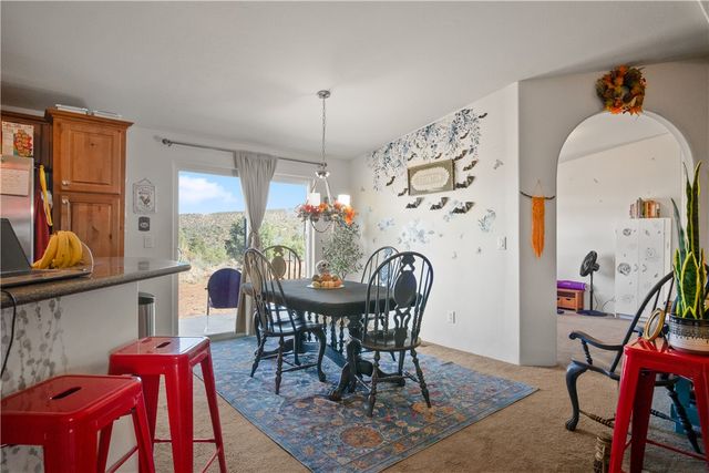 2404 S Knight Creek Road, Kingman, AZ 86401