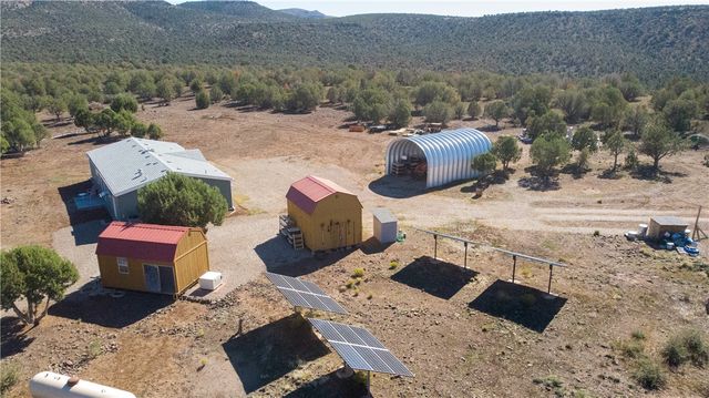 2404 S Knight Creek Road, Kingman, AZ 86401