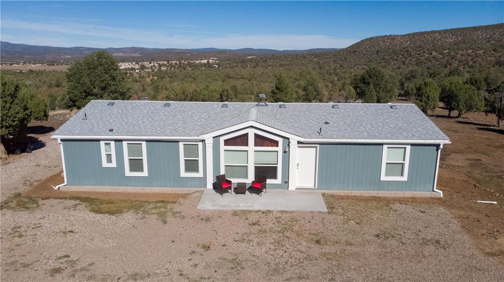 2404 S Knight Creek Road, Kingman, AZ 86401
