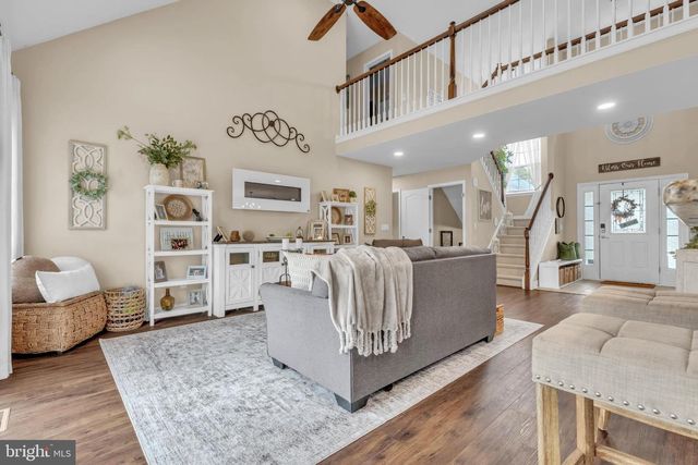 25 NELSON DR, Barnegat, NJ 08005