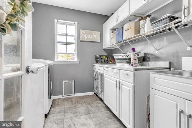 25 NELSON DR, Barnegat, NJ 08005