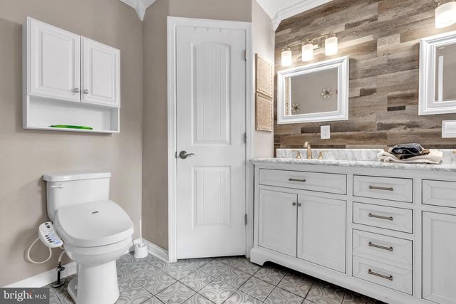 25 NELSON DR, Barnegat, NJ 08005