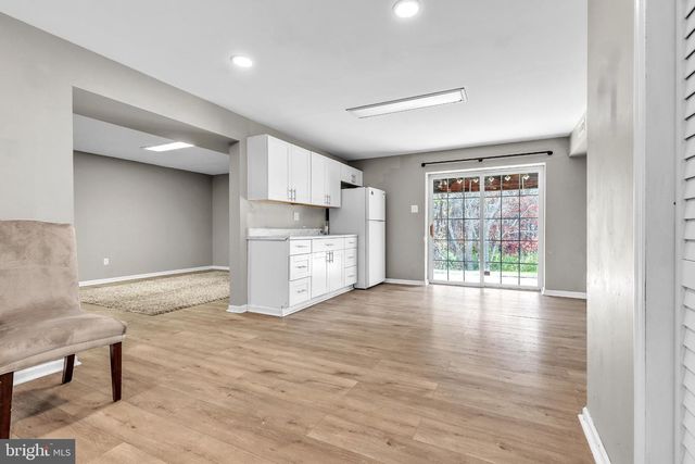 25 NELSON DR, Barnegat, NJ 08005