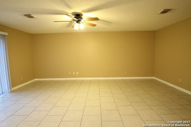 12011 GABLE OAKS, San Antonio, TX 78253