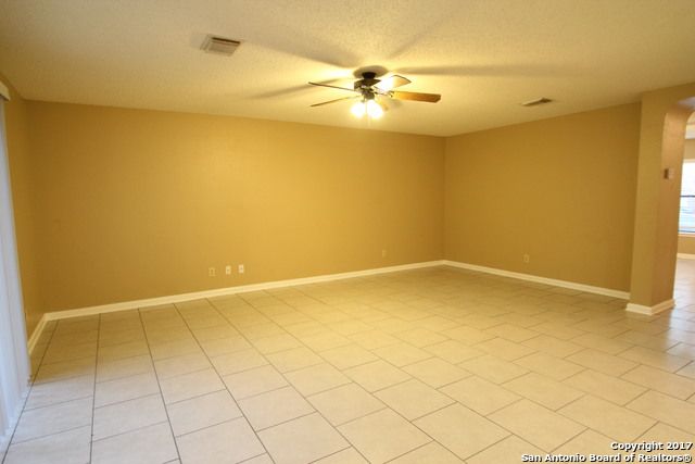 12011 GABLE OAKS, San Antonio, TX 78253