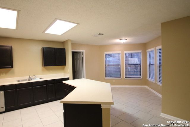 12011 GABLE OAKS, San Antonio, TX 78253