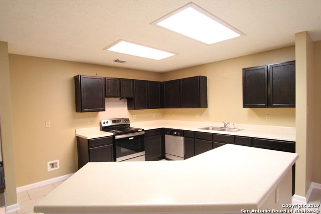 12011 GABLE OAKS, San Antonio, TX 78253