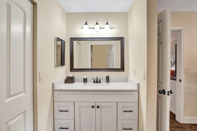 410 Buttonwood Place, Boca Raton, FL 33431