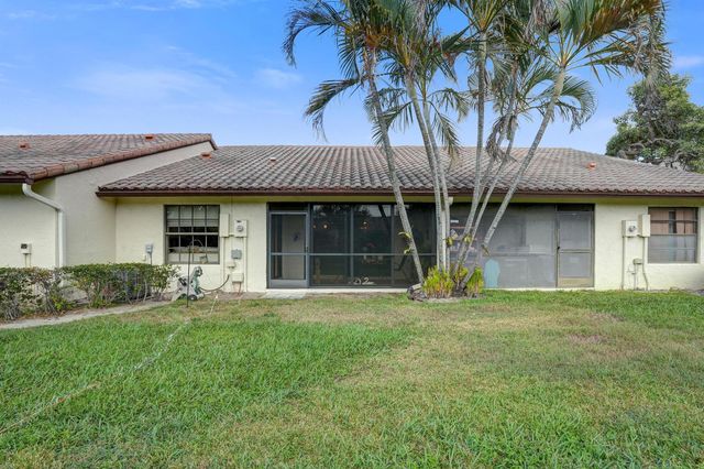 410 Buttonwood Place, Boca Raton, FL 33431