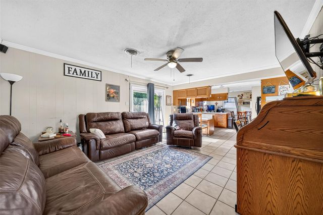 2230 Woodwind Way, League City, TX 77573