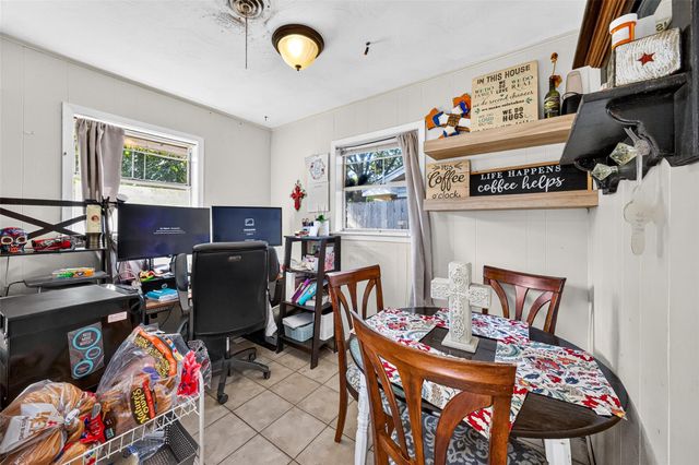 2230 Woodwind Way, League City, TX 77573