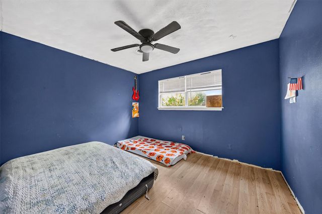 2230 Woodwind Way, League City, TX 77573
