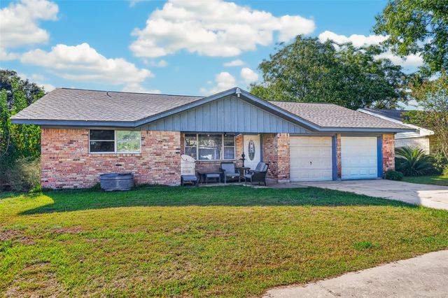 2230 Woodwind Way, League City, TX 77573