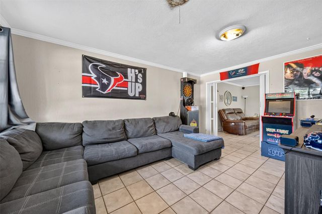 2230 Woodwind Way, League City, TX 77573