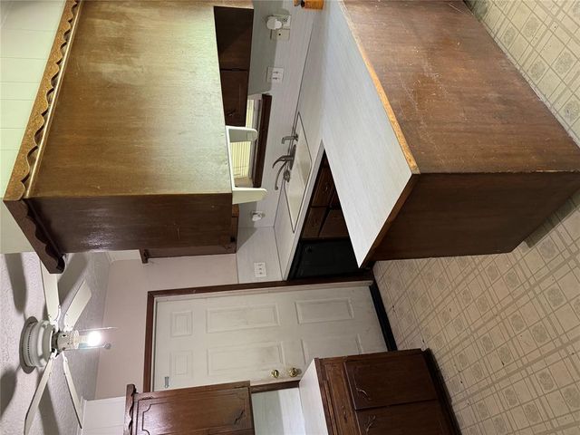 1711 Westbrooke Terrace, Norman, OK 73072