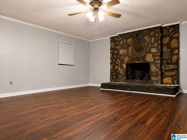 2202 26TH AVENUE N, Bessemer, AL 35023