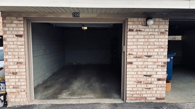 3715 W 119th Street 206, Alsip, IL 60803
