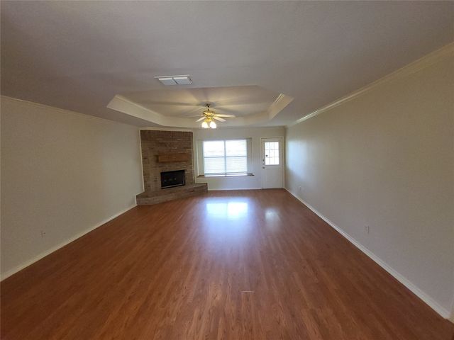 1109 Westgrove Drive, Saginaw, TX 76179