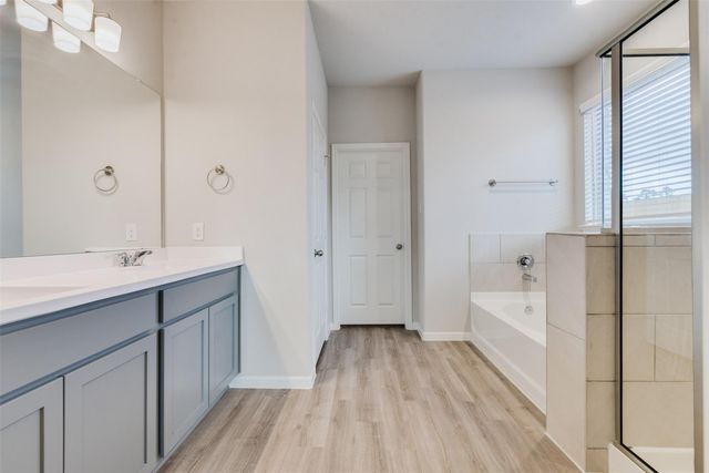 27079 Badger Way E, Magnolia, TX 77354