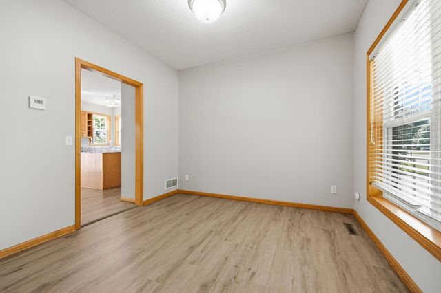 9260 Icosa Street, Lakeville, MN 55044