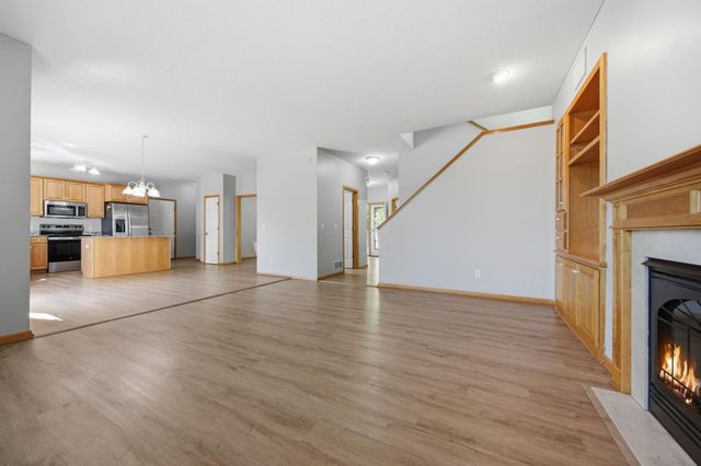 9260 Icosa Street, Lakeville, MN 55044
