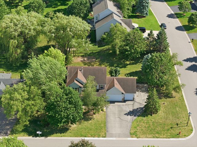 9260 Icosa Street, Lakeville, MN 55044