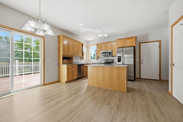 9260 Icosa Street, Lakeville, MN 55044