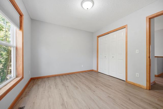 9260 Icosa Street, Lakeville, MN 55044