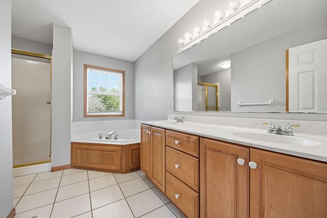 9260 Icosa Street, Lakeville, MN 55044