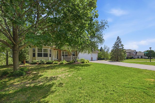 9260 Icosa Street, Lakeville, MN 55044
