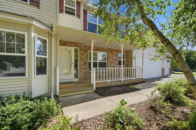 9260 Icosa Street, Lakeville, MN 55044