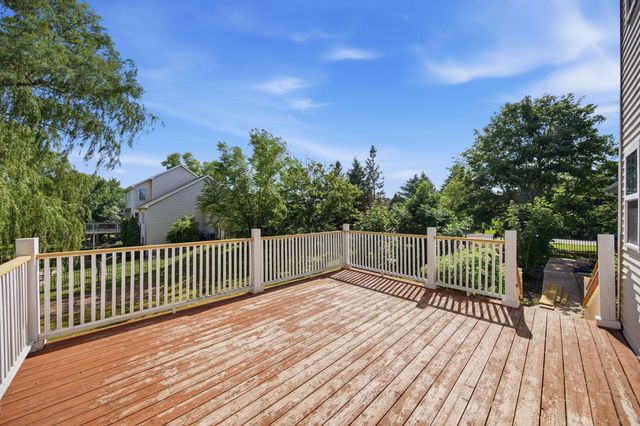 9260 Icosa Street, Lakeville, MN 55044