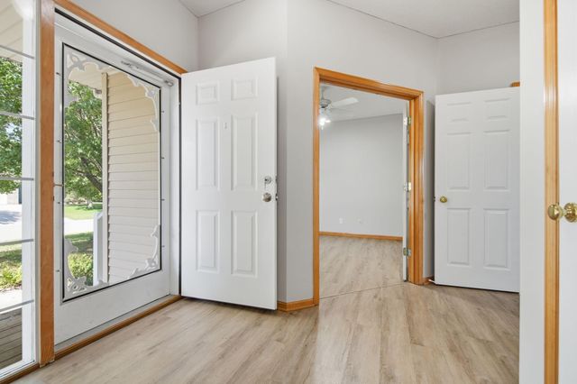 9260 Icosa Street, Lakeville, MN 55044