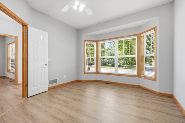 9260 Icosa Street, Lakeville, MN 55044