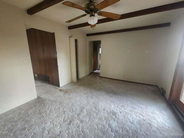 3804 Embarcadero Street, Waterford, MI 48329