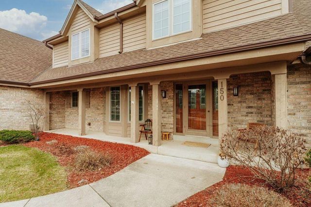 150 Bunker Hill DRIVE, Brookfield, WI 53005