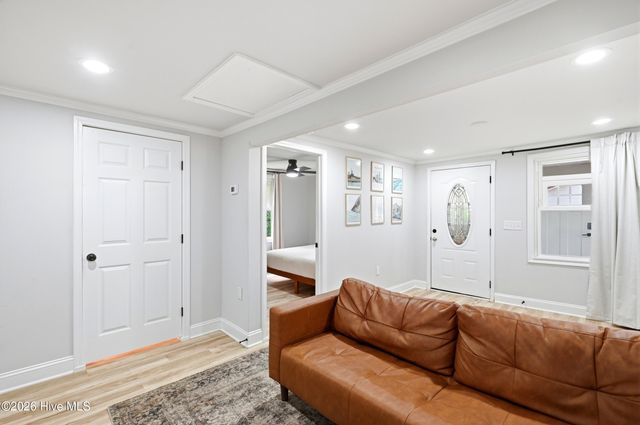 312 Sycamore Street, Wilmington, NC 28405