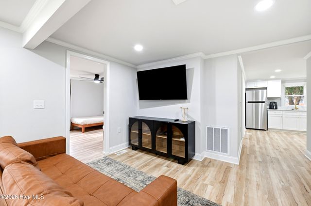 312 Sycamore Street, Wilmington, NC 28405