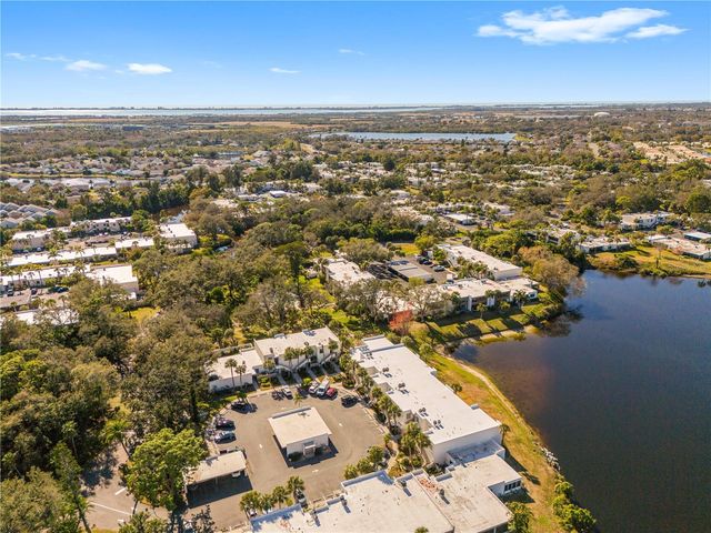 212 LAKEWOOD DRIVE 212D, Bradenton, FL 34210