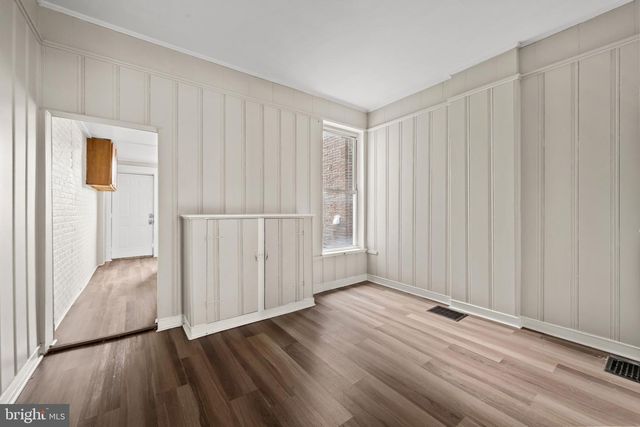 225 N LUZERNE AVE, Baltimore, MD 21224