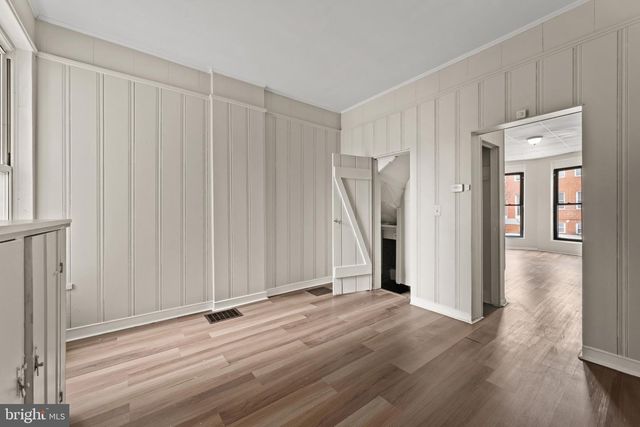 225 N LUZERNE AVE, Baltimore, MD 21224