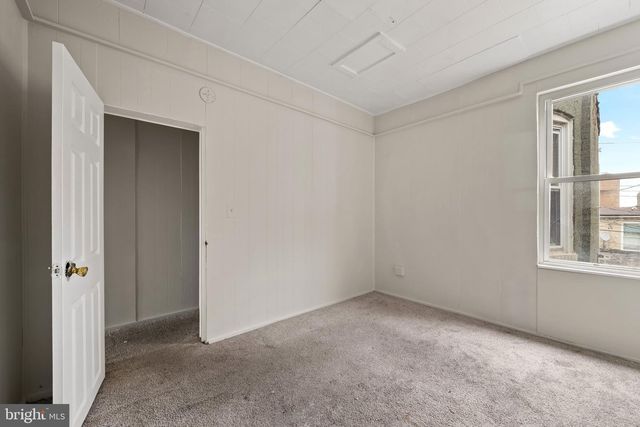 225 N LUZERNE AVE, Baltimore, MD 21224