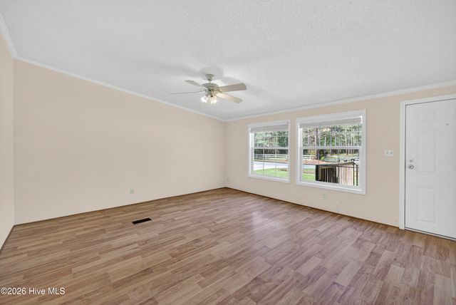 7756 Funston Road SE, Winnabow, NC 28479