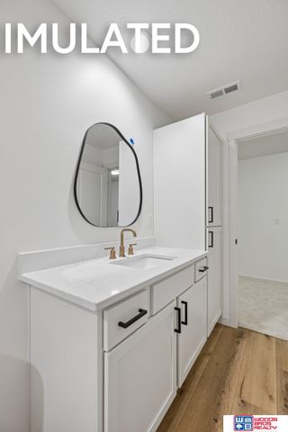 2540 S 102nd Street, Lincoln, NE 68520